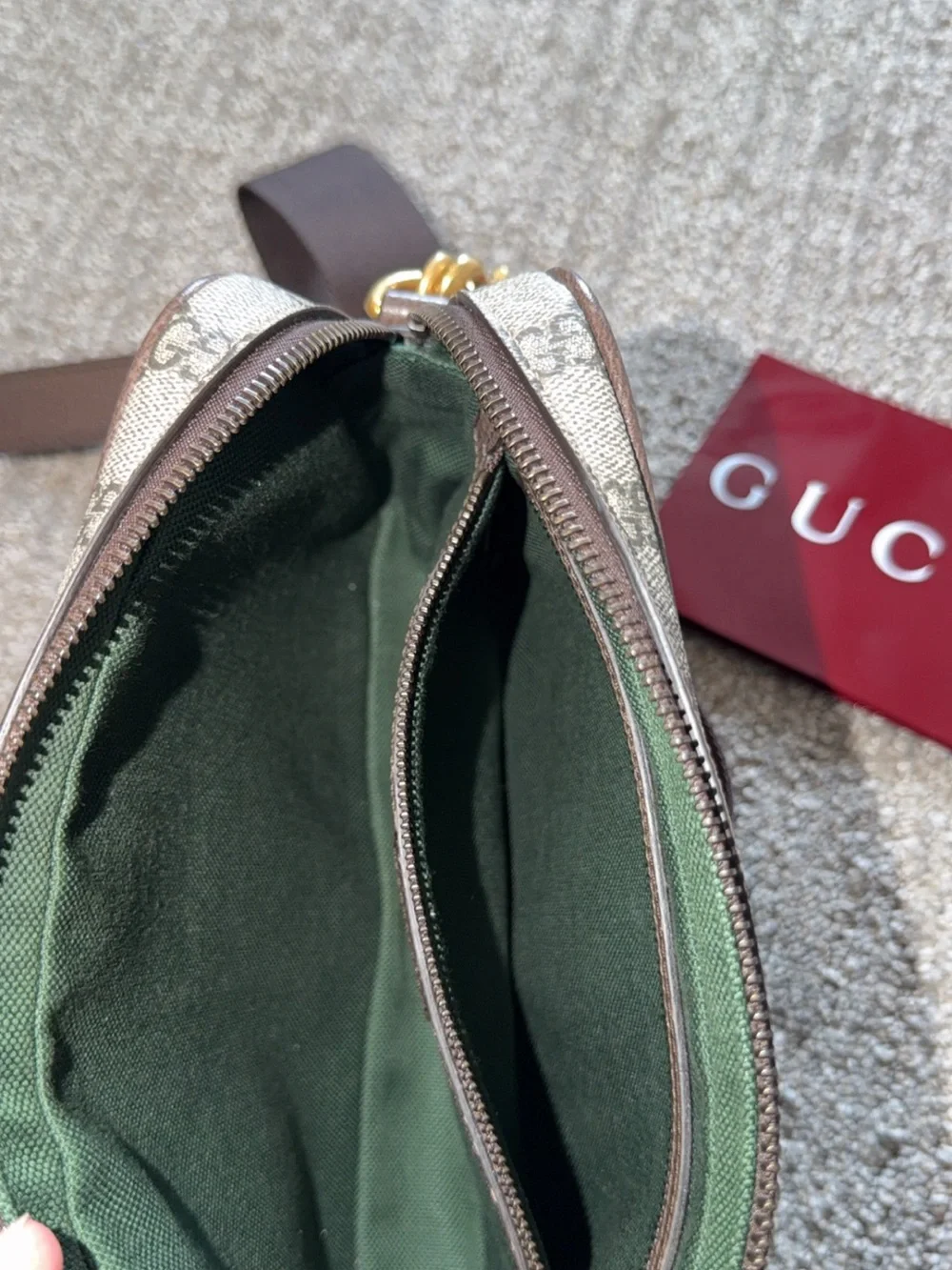 Gucci Ophidia Crossbody Bag – Like New / Full Set